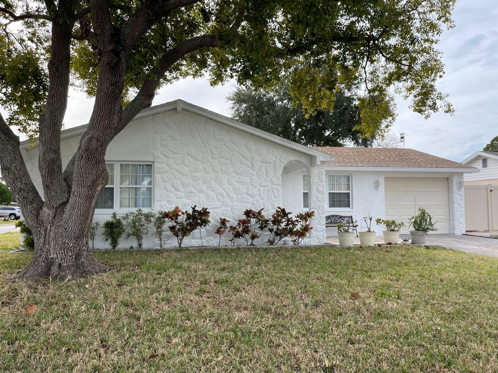 Image 2 of 42 For 6314 Seabreeze Drive