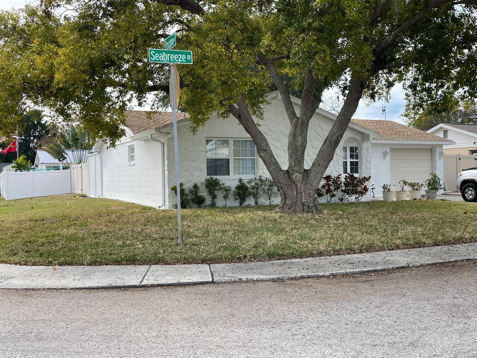 Image 3 of 42 For 6314 Seabreeze Drive