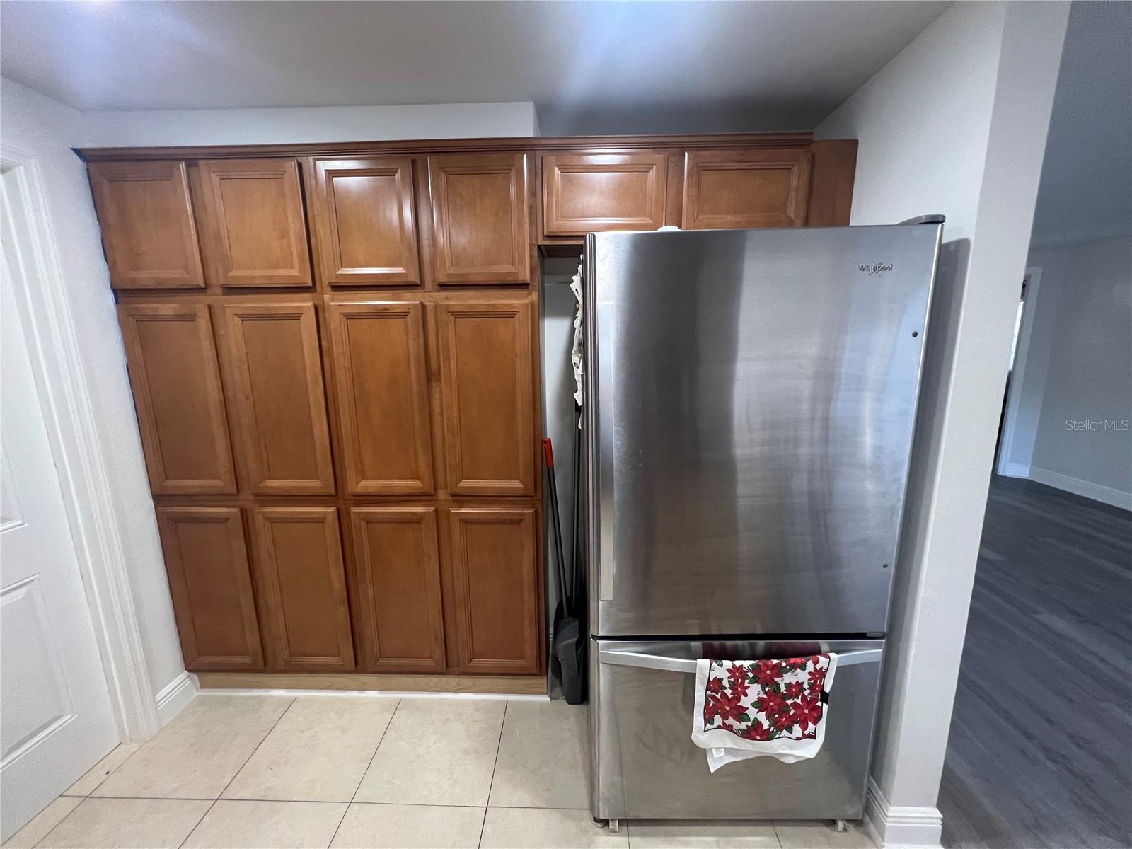 Image 7 of 42 For 6314 Seabreeze Drive