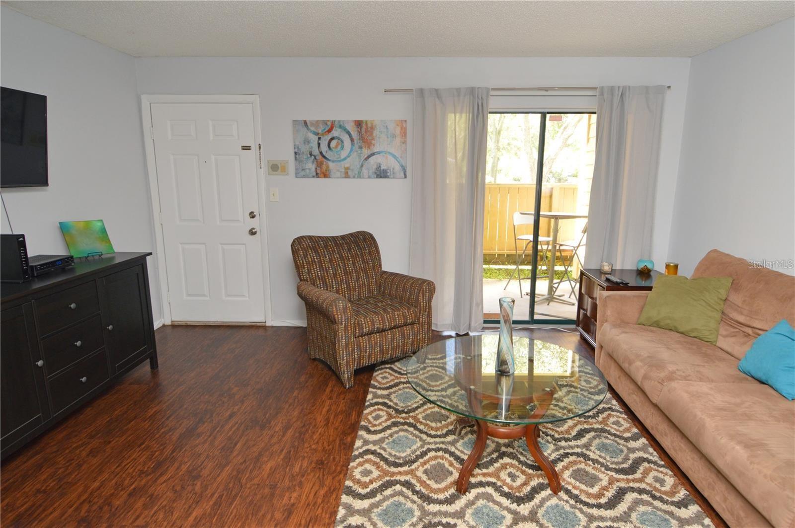 Image 15 of 100 For 8718 Mallard Reserve Drive 104