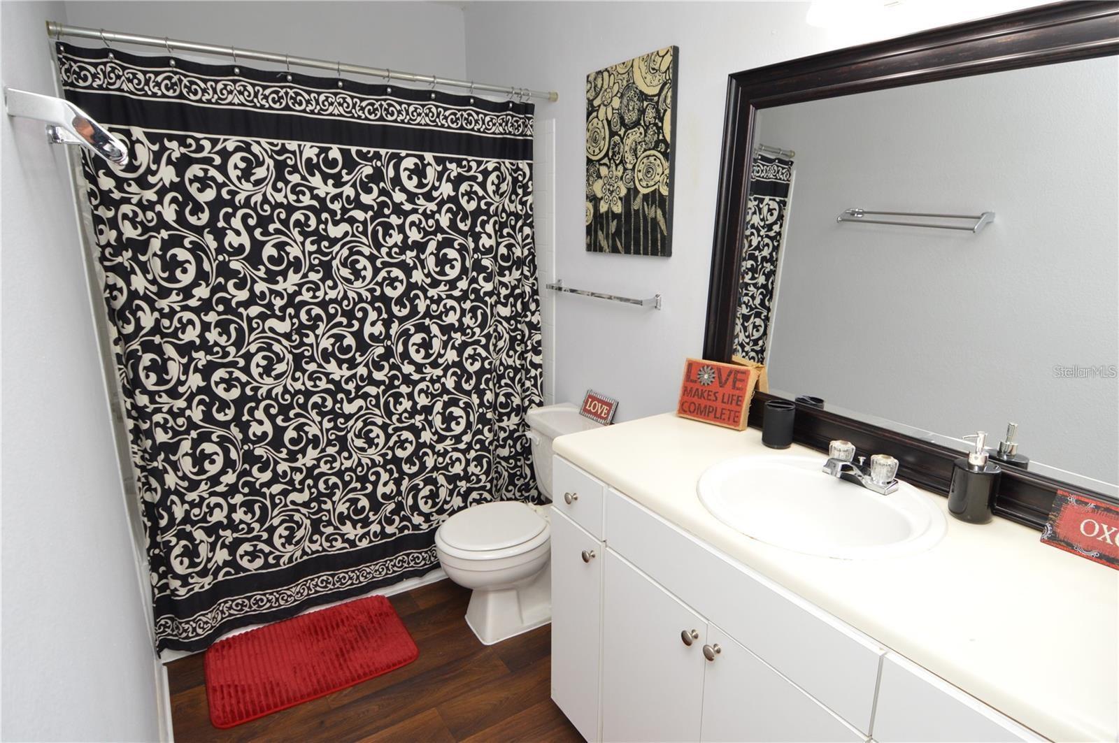 Image 20 of 100 For 8718 Mallard Reserve Drive 104