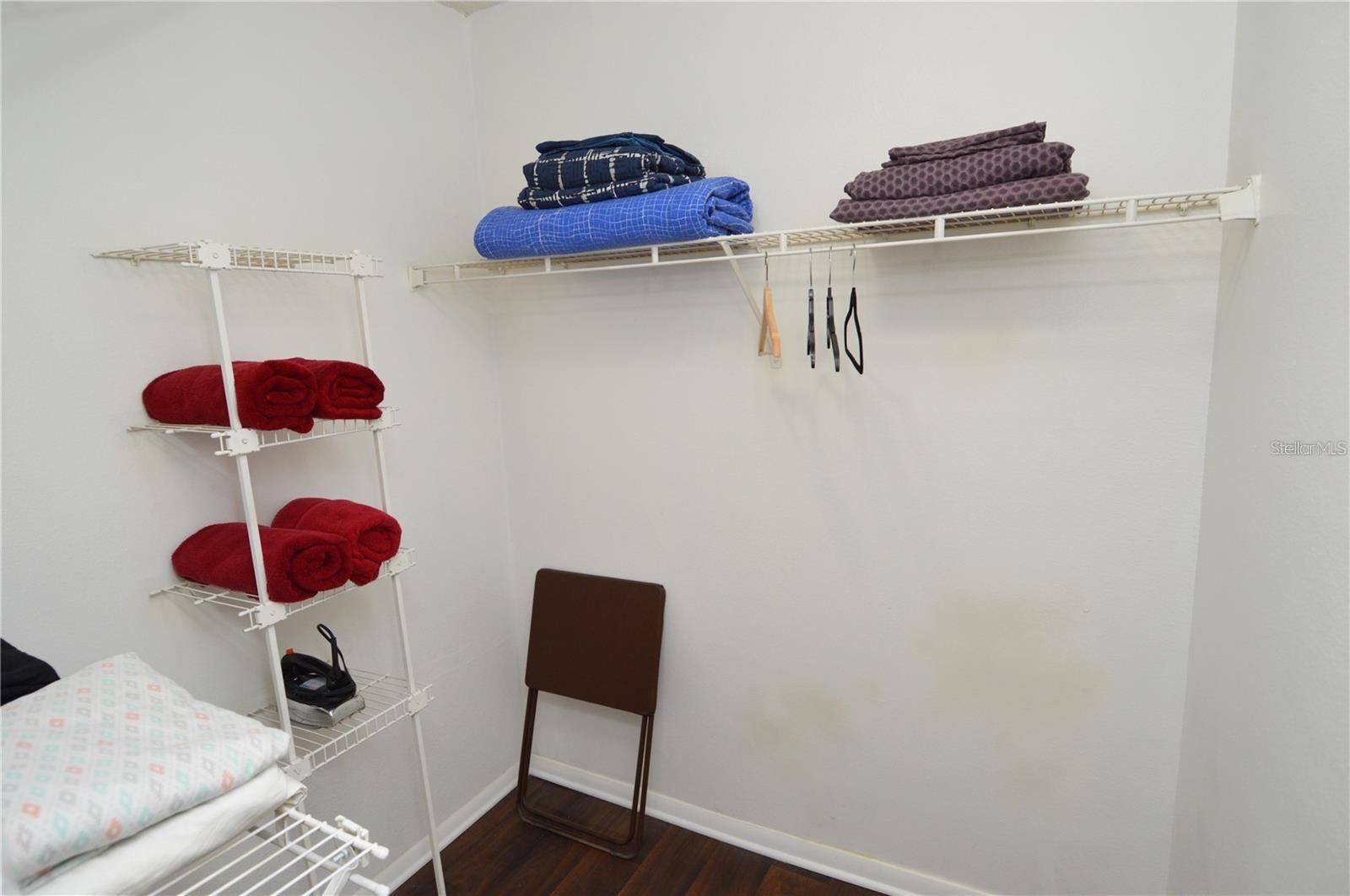 Image 32 of 100 For 8718 Mallard Reserve Drive 104