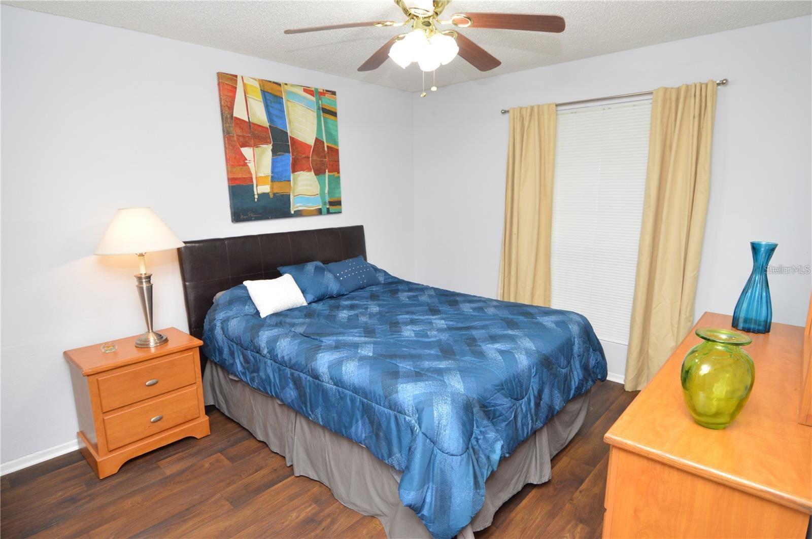 Image 33 of 100 For 8718 Mallard Reserve Drive 104