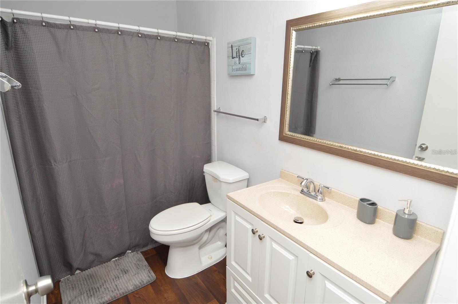 Image 39 of 100 For 8718 Mallard Reserve Drive 104