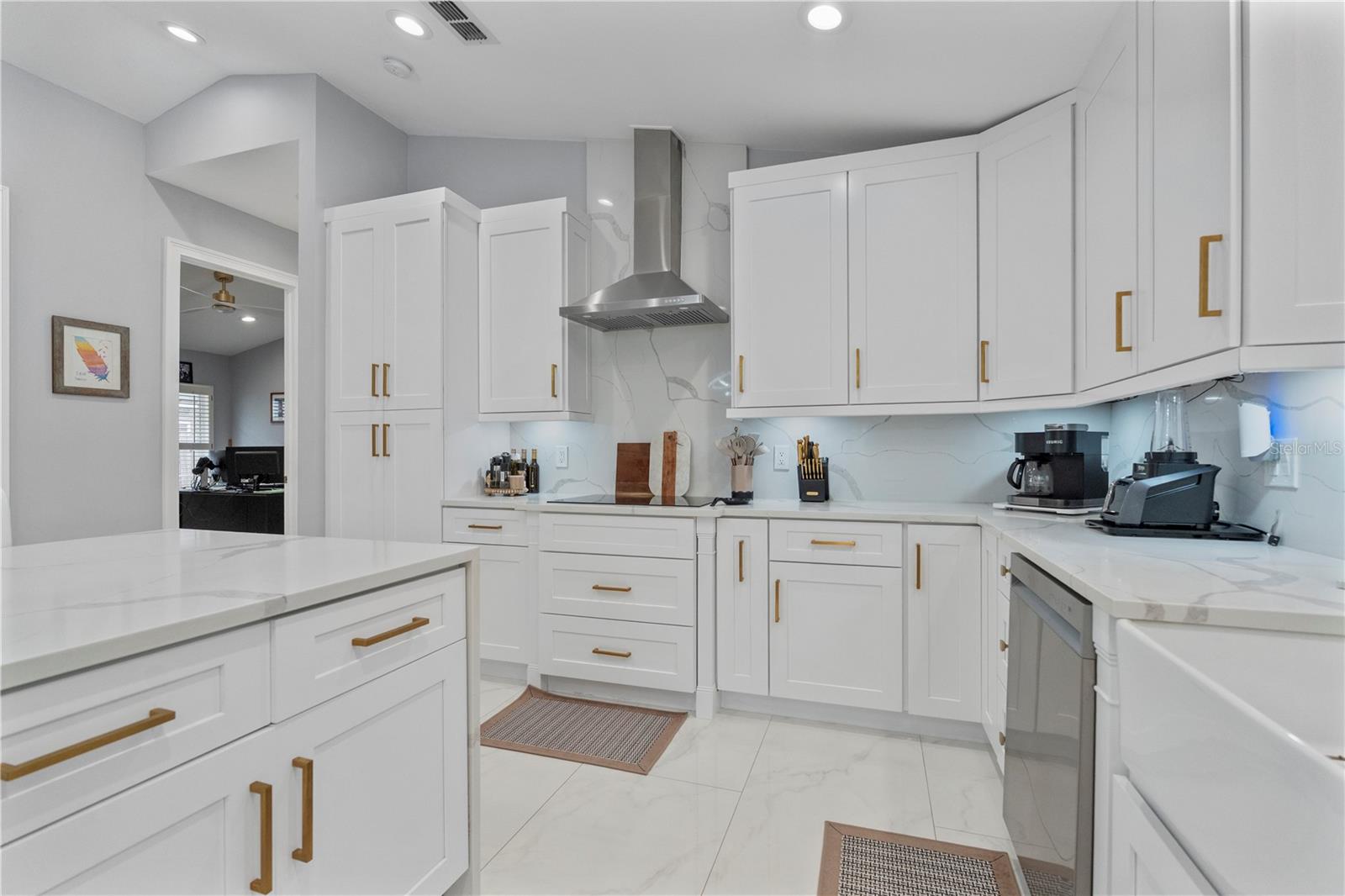 Image 26 of 74 For 6528 Steeplechase Drive