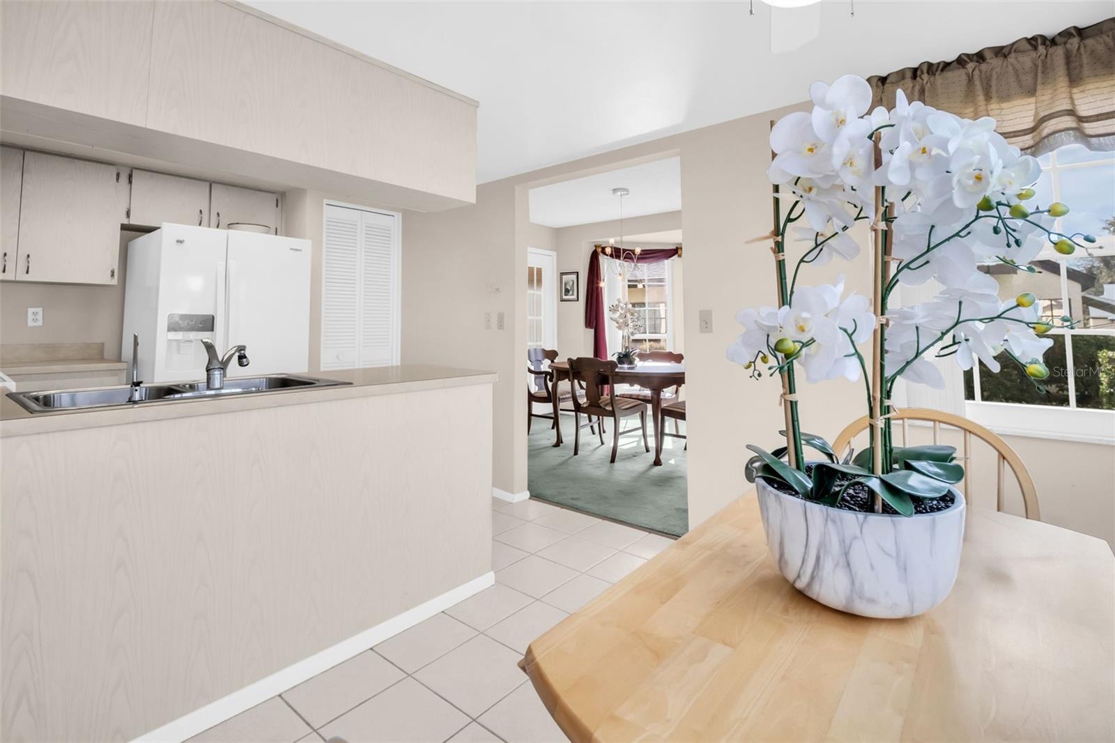 Image 19 of 48 For 945 Rosewood Lane