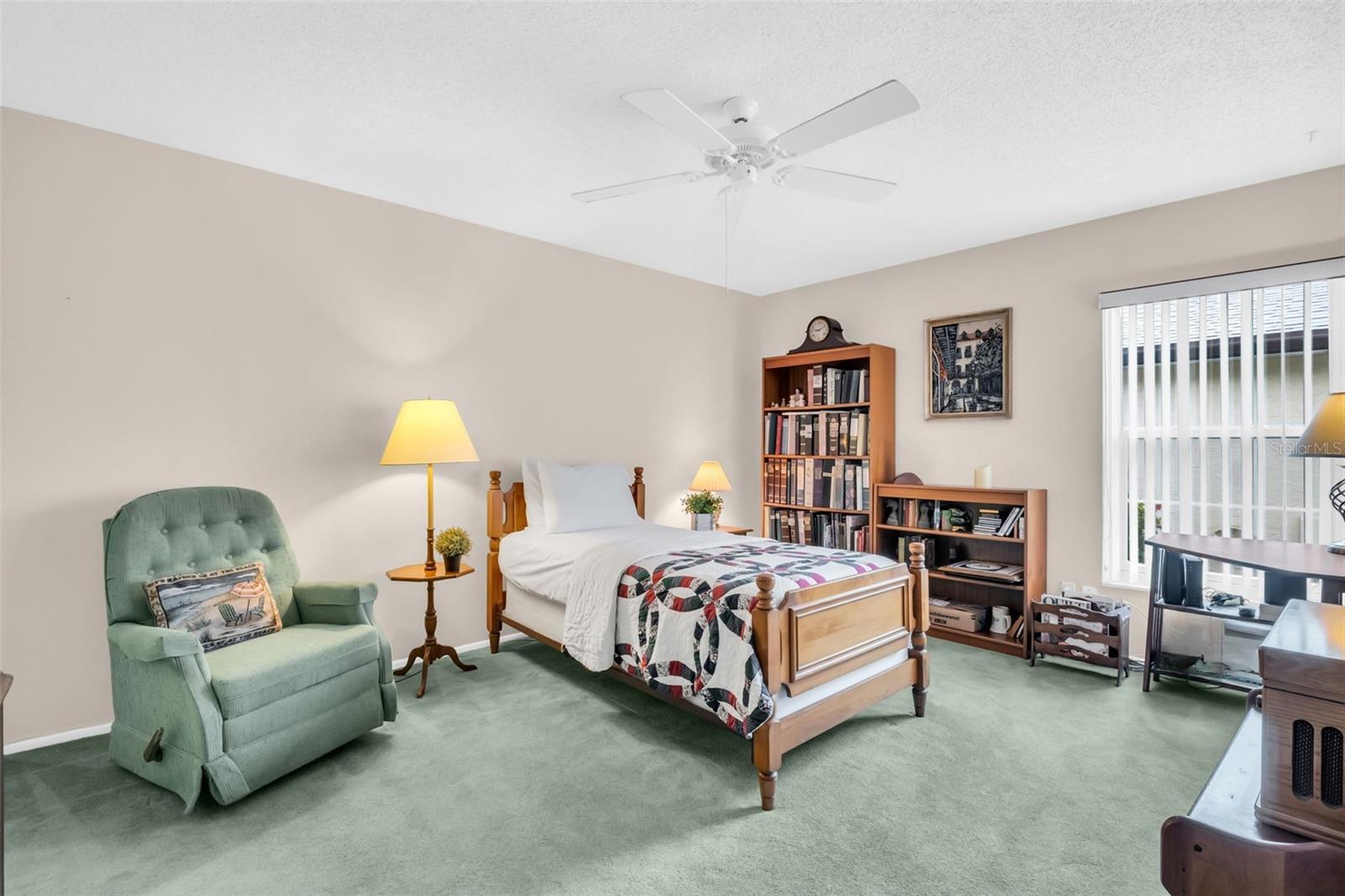 Image 20 of 48 For 945 Rosewood Lane