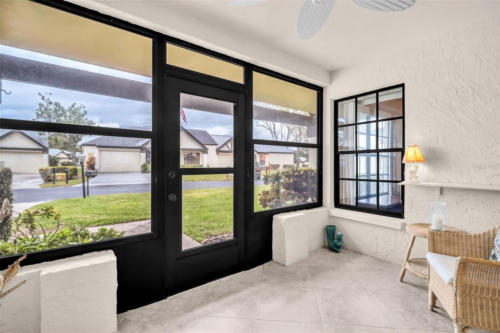 Image 5 of 48 For 945 Rosewood Lane