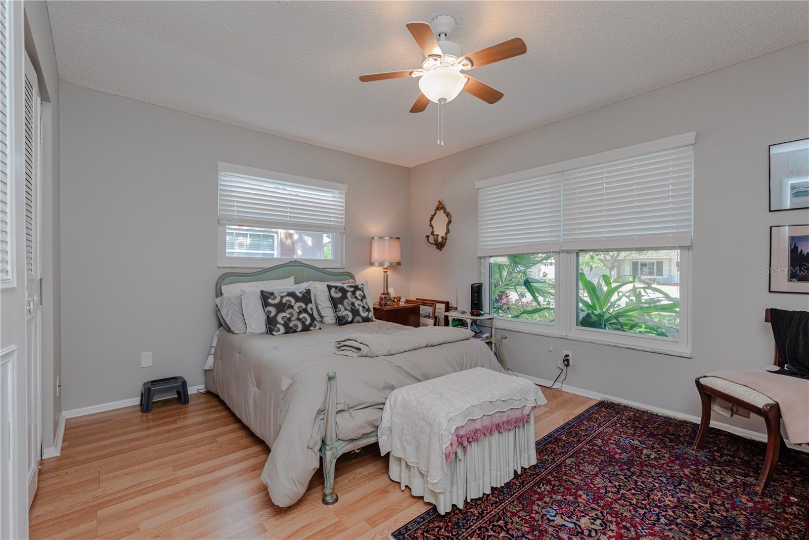 Image 17 of 30 For 748 Helmsman Street