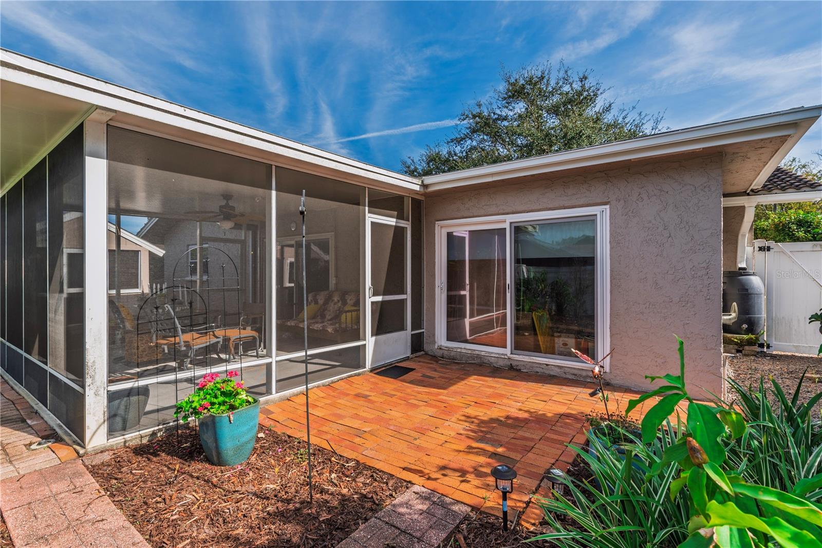 Image 21 of 30 For 748 Helmsman Street