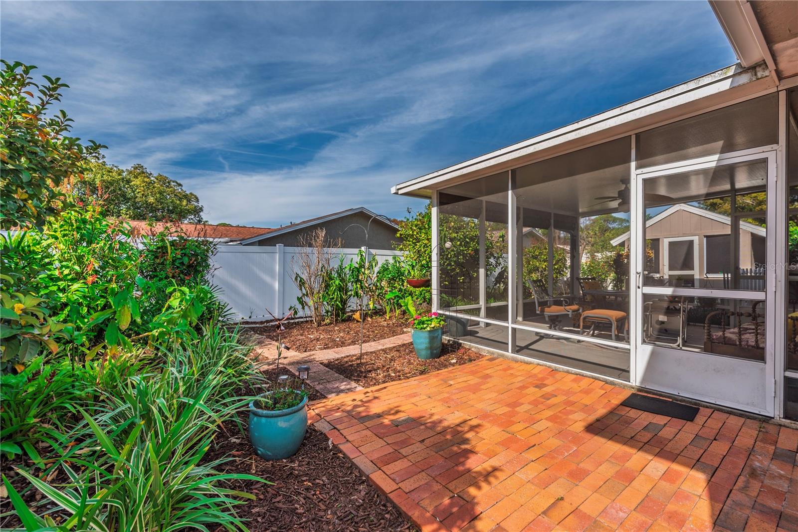 Image 22 of 30 For 748 Helmsman Street