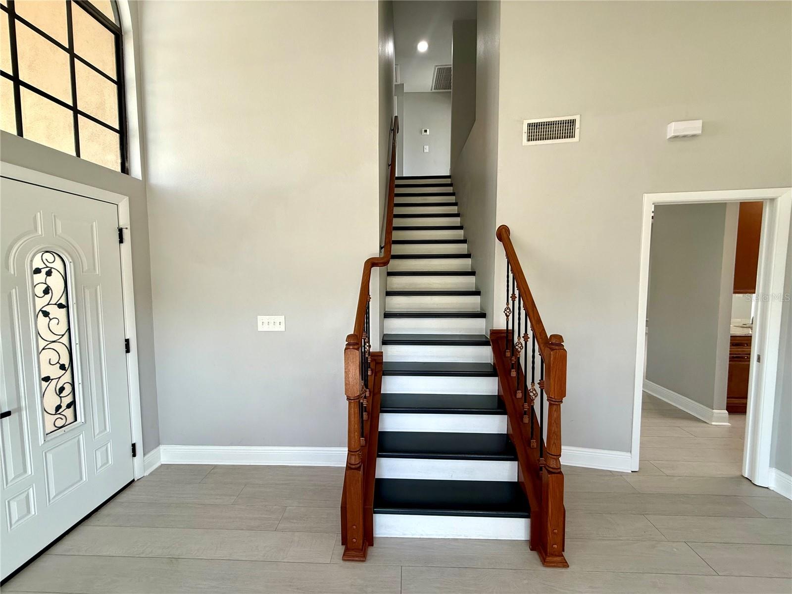 Image 15 of 33 For 8758 Huntfield Street