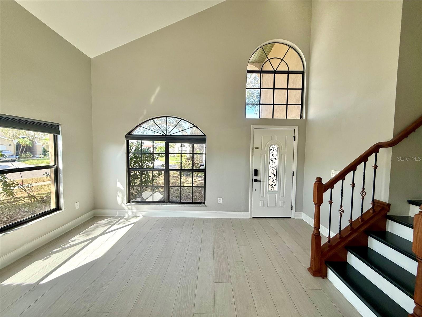 Image 4 of 33 For 8758 Huntfield Street