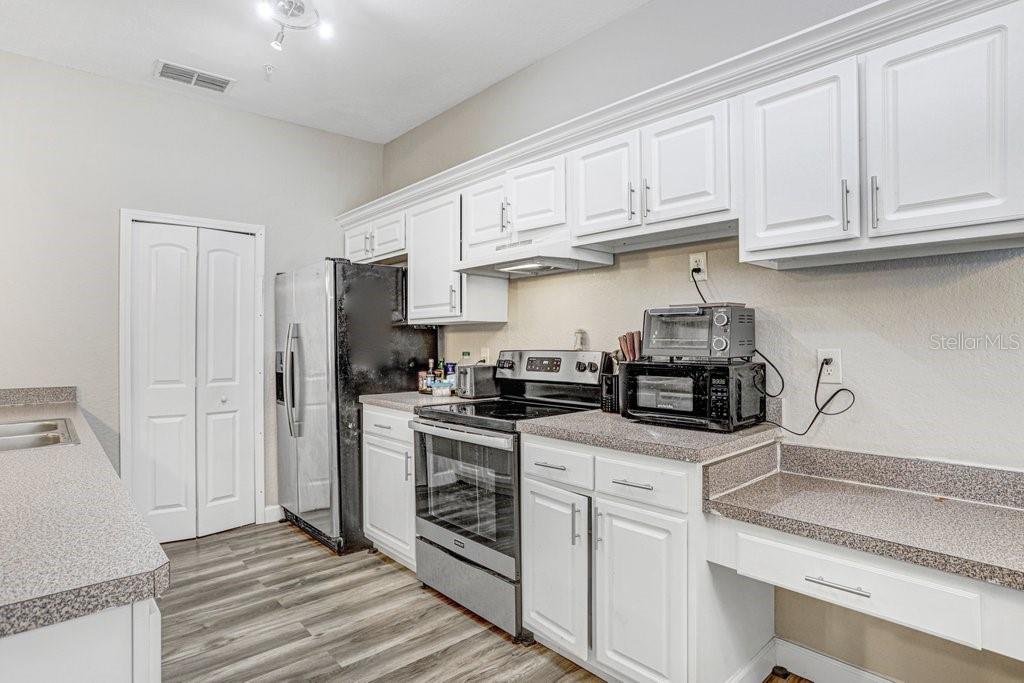 Image 6 of 25 For 5032 Sunridge Palms Drive