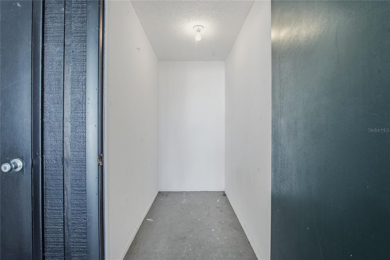 Image 30 of 40 For 643 Haven Place 643