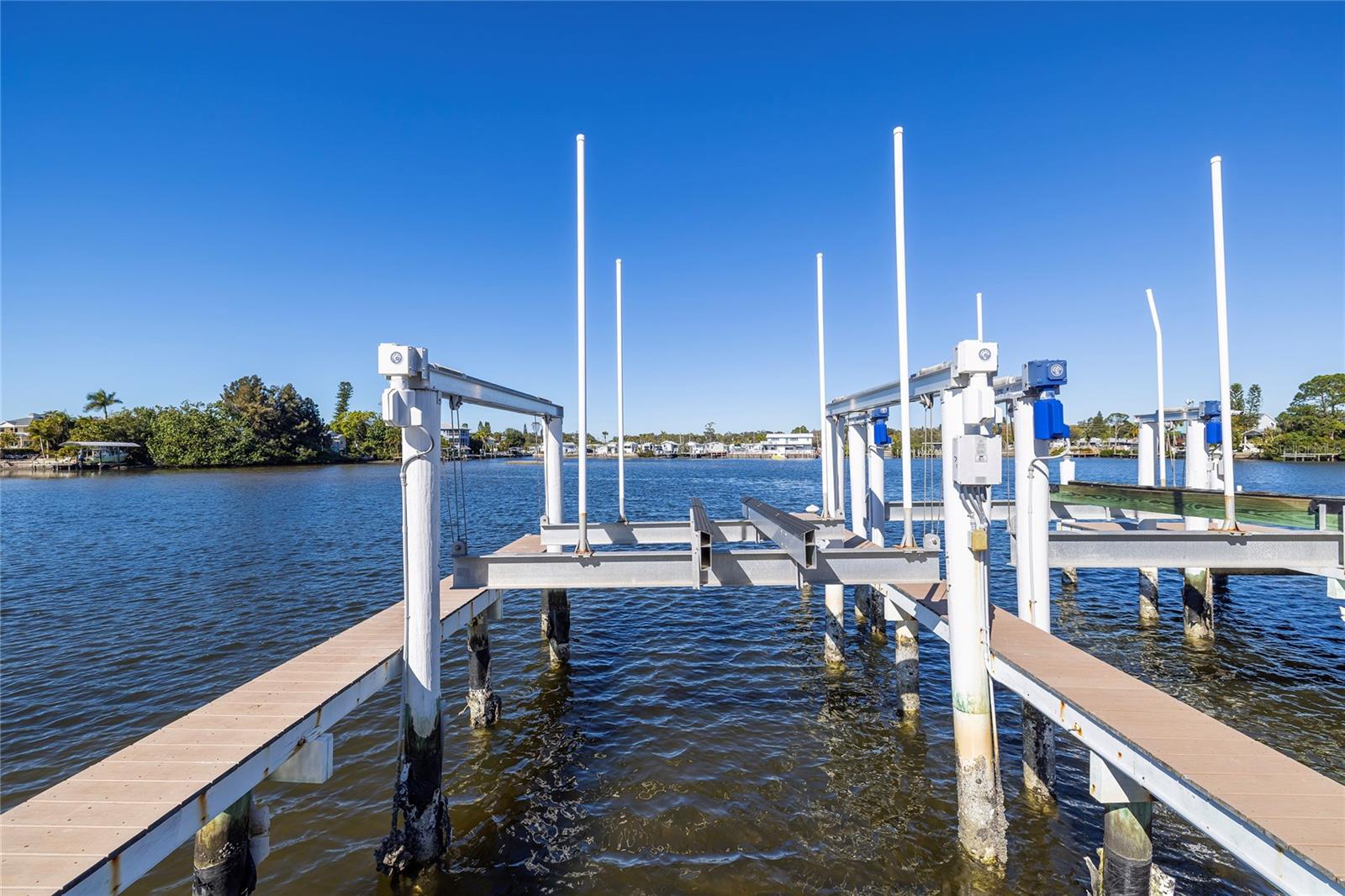 Image 81 of 100 For 1745 Oyster Point Way