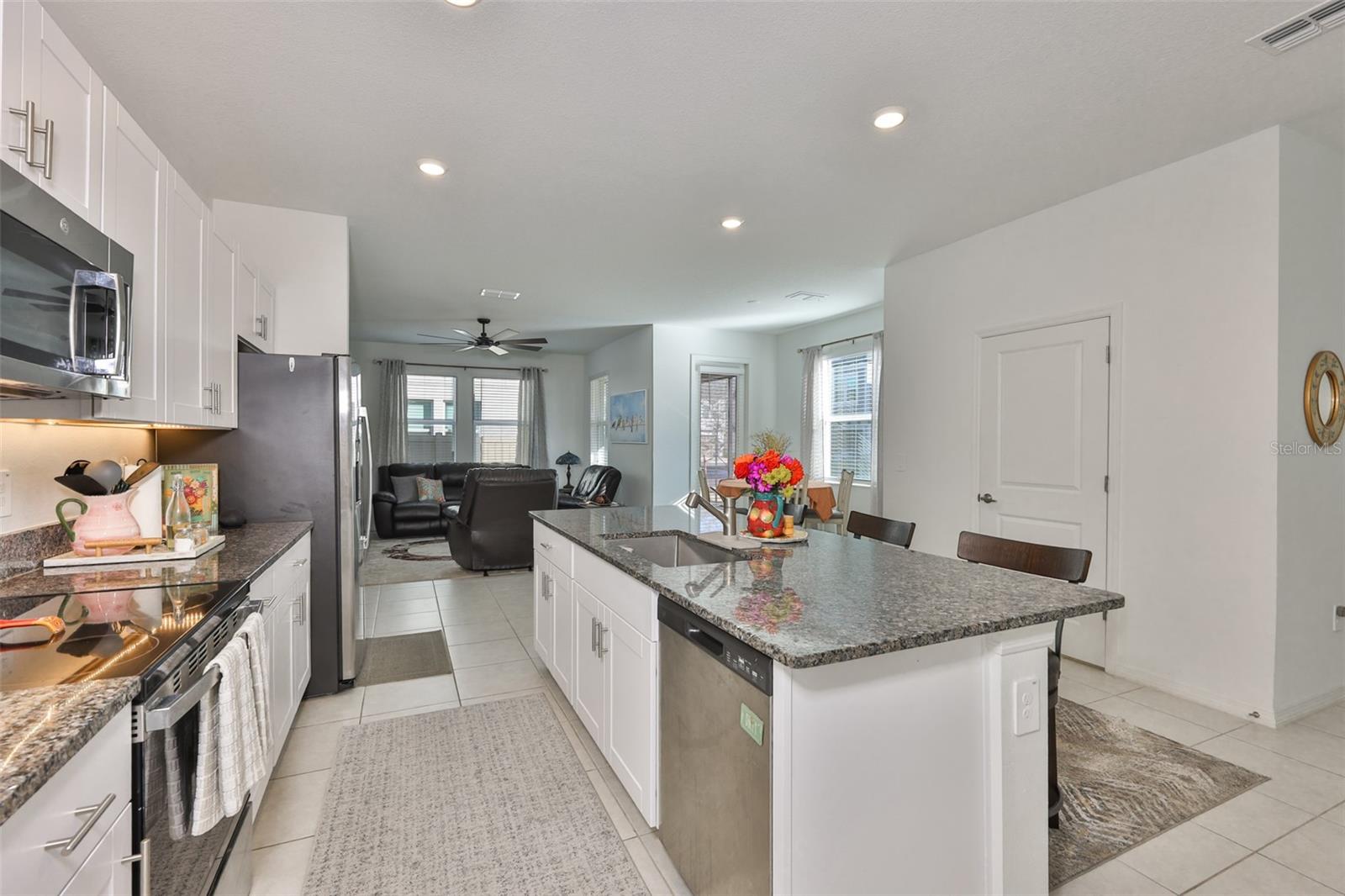 Image 14 of 43 For 10824 Fanning Springs Court