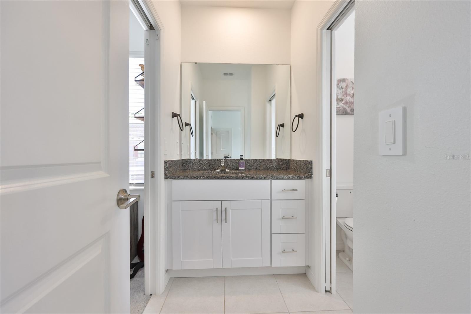 Image 33 of 43 For 10824 Fanning Springs Court