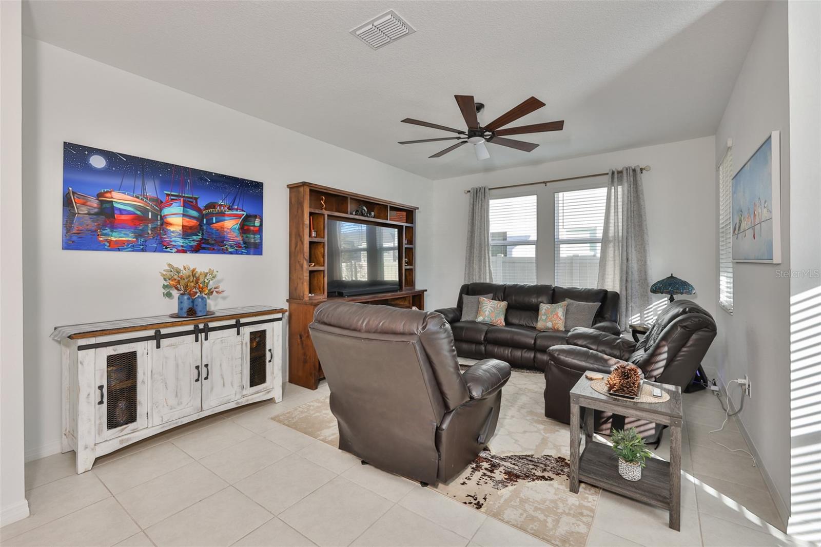 Image 8 of 43 For 10824 Fanning Springs Court