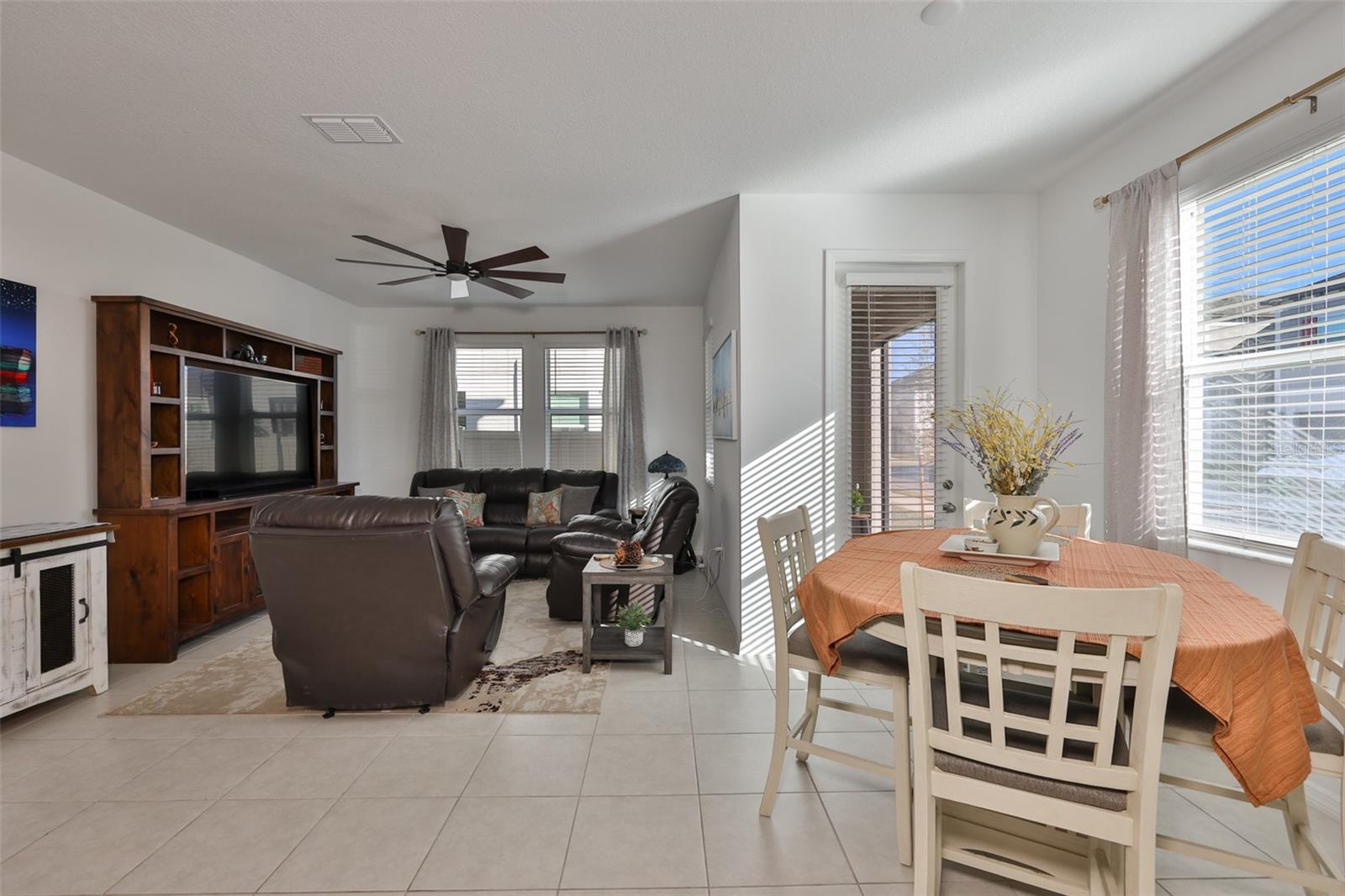 Image 9 of 43 For 10824 Fanning Springs Court