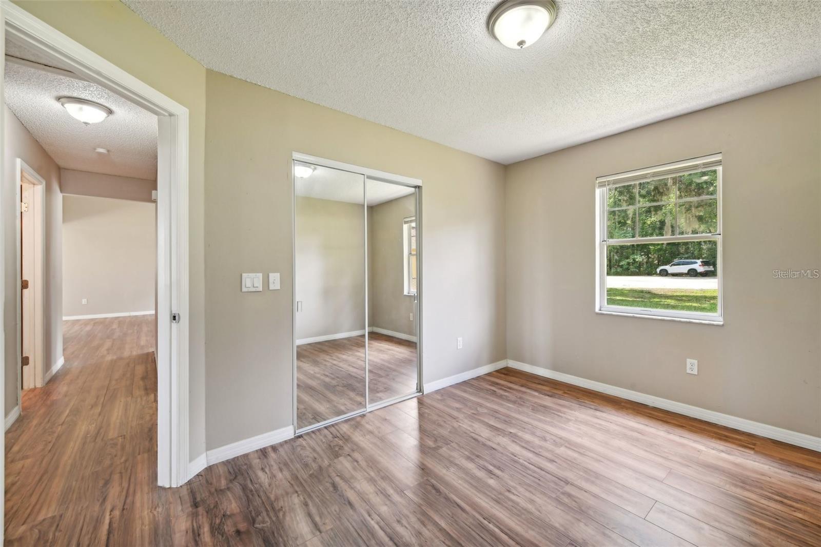 Image 16 of 24 For 5 Cedar Lane