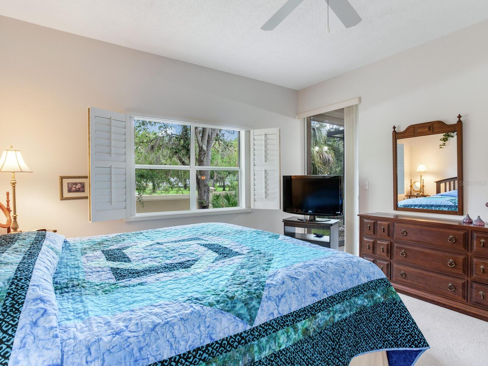 Image 36 of 75 For 6315 Stone River Road