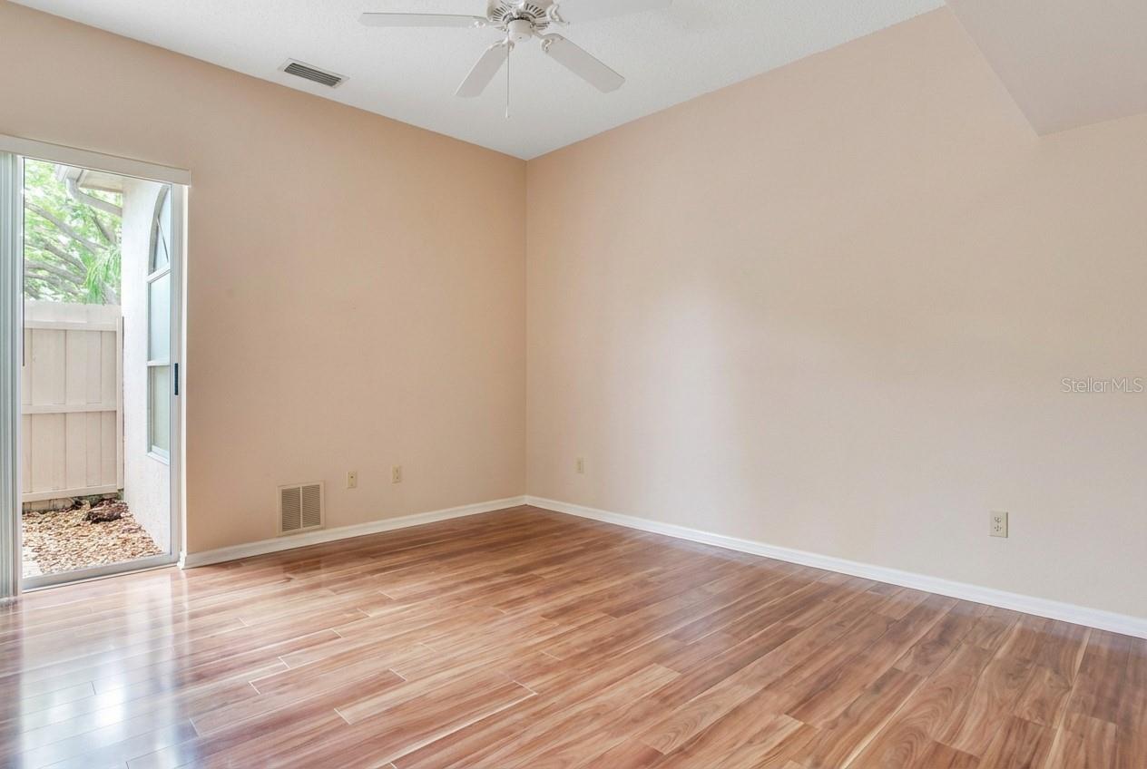 Image 45 of 75 For 6315 Stone River Road