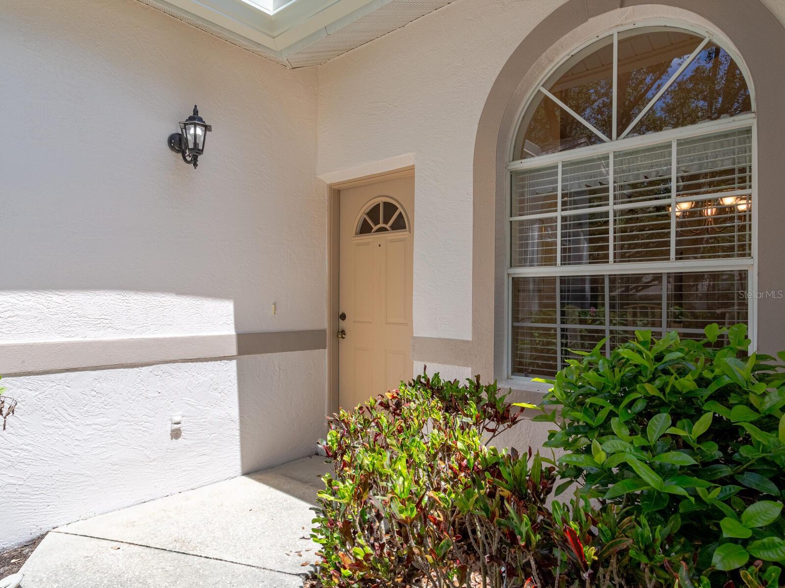 Image 5 of 75 For 6315 Stone River Road