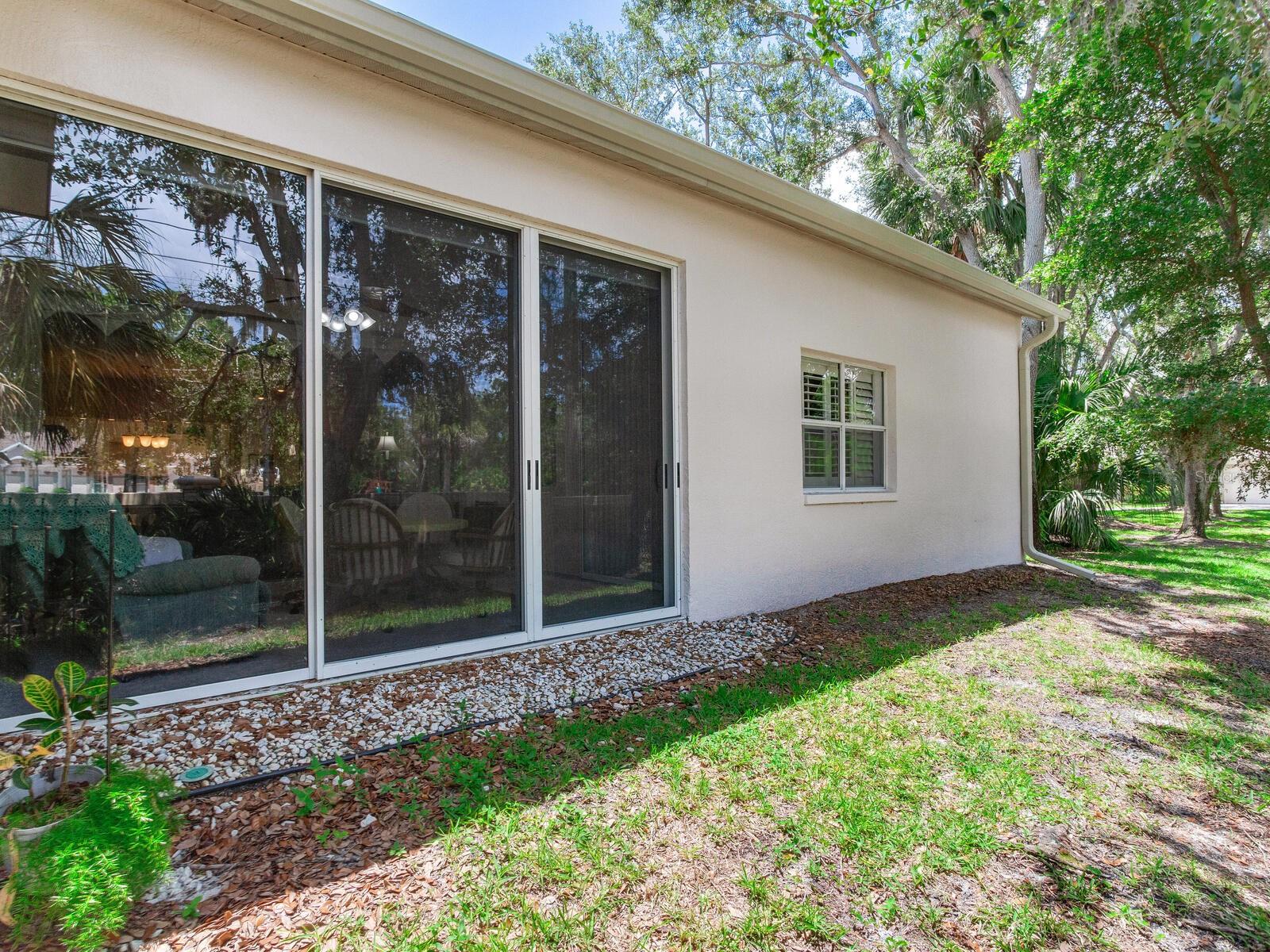 Image 51 of 75 For 6315 Stone River Road