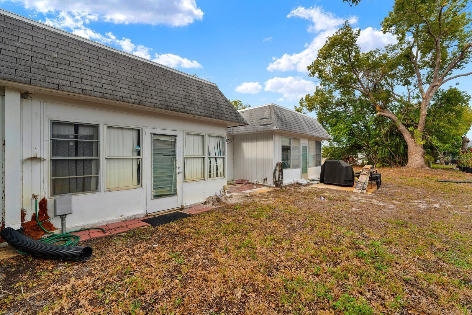 Image 17 of 27 For 4222 Trucious Place -