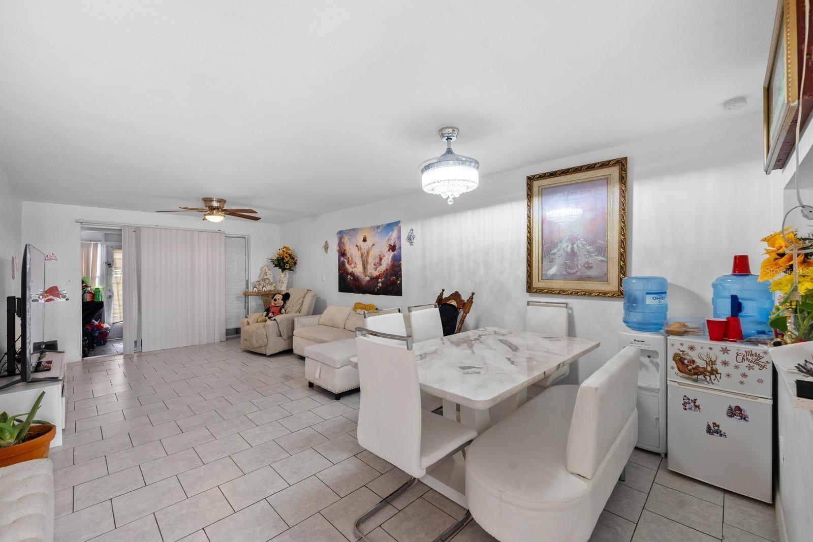 Image 6 of 27 For 4222 Trucious Place -