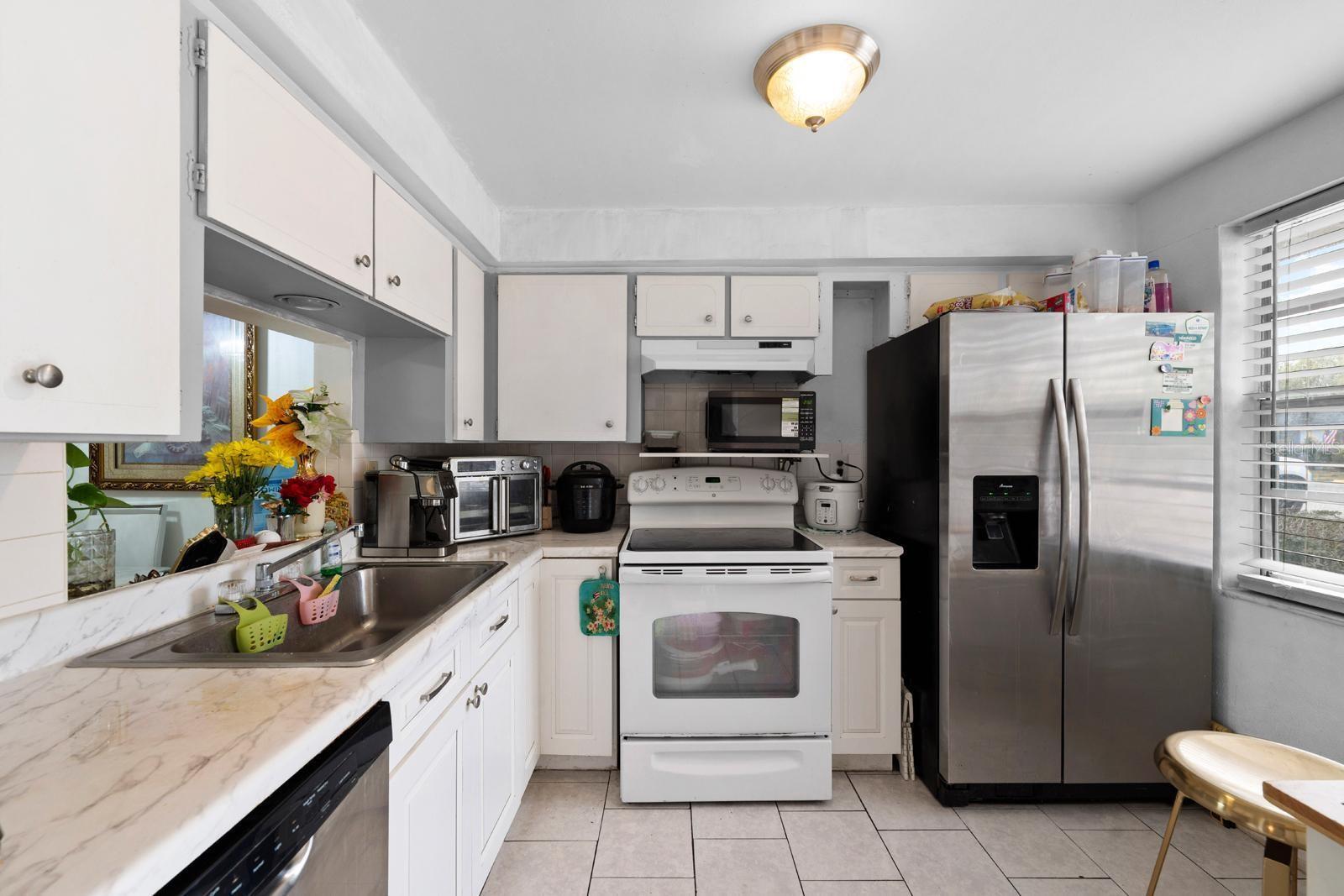 Image 9 of 27 For 4222 Trucious Place -