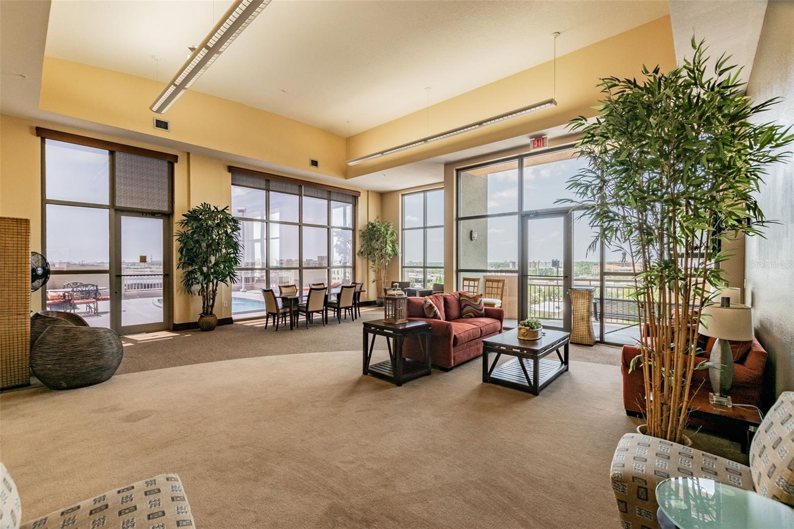 Image 19 of 22 For 1108 Franklin Street 704