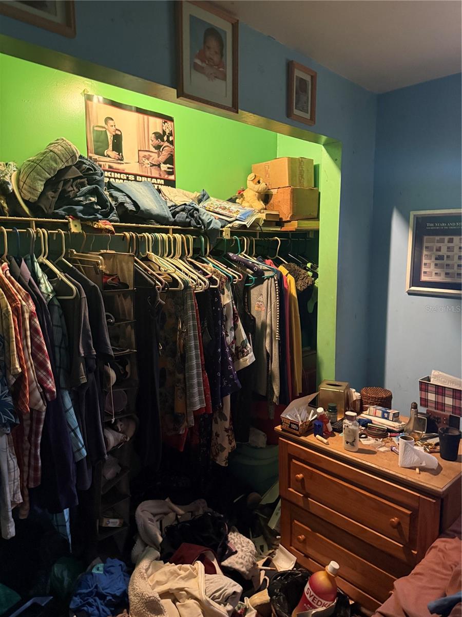 Image 7 of 12 For 1540 Tilley Avenue