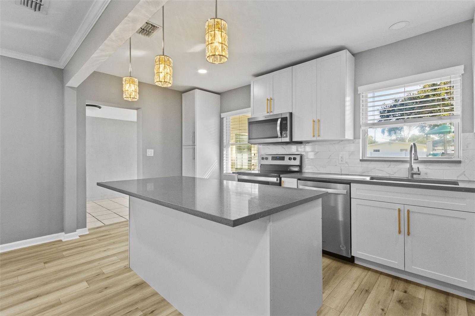 Image 13 of 36 For 2302 Thixton Court