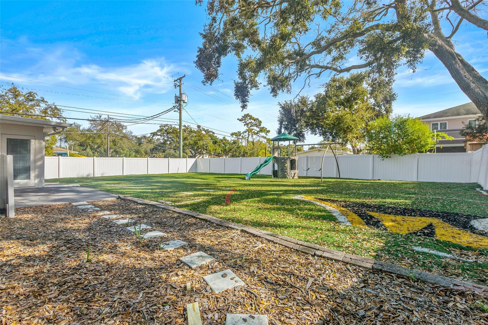 Image 31 of 36 For 2302 Thixton Court