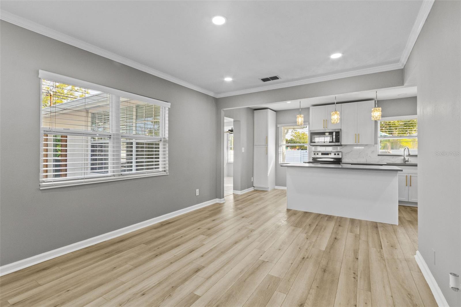 Image 6 of 36 For 2302 Thixton Court