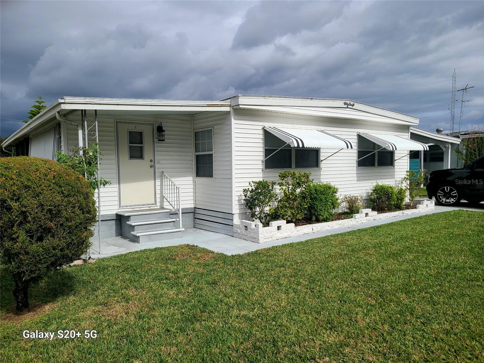 Image 2 of 24 For 37303 Kinkaid Drive