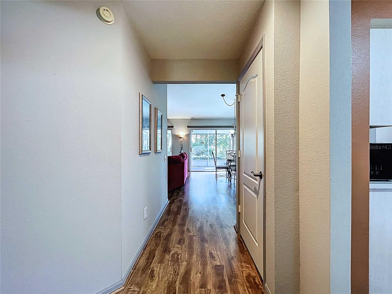 Image 23 of 76 For 7517 Savannah Lane