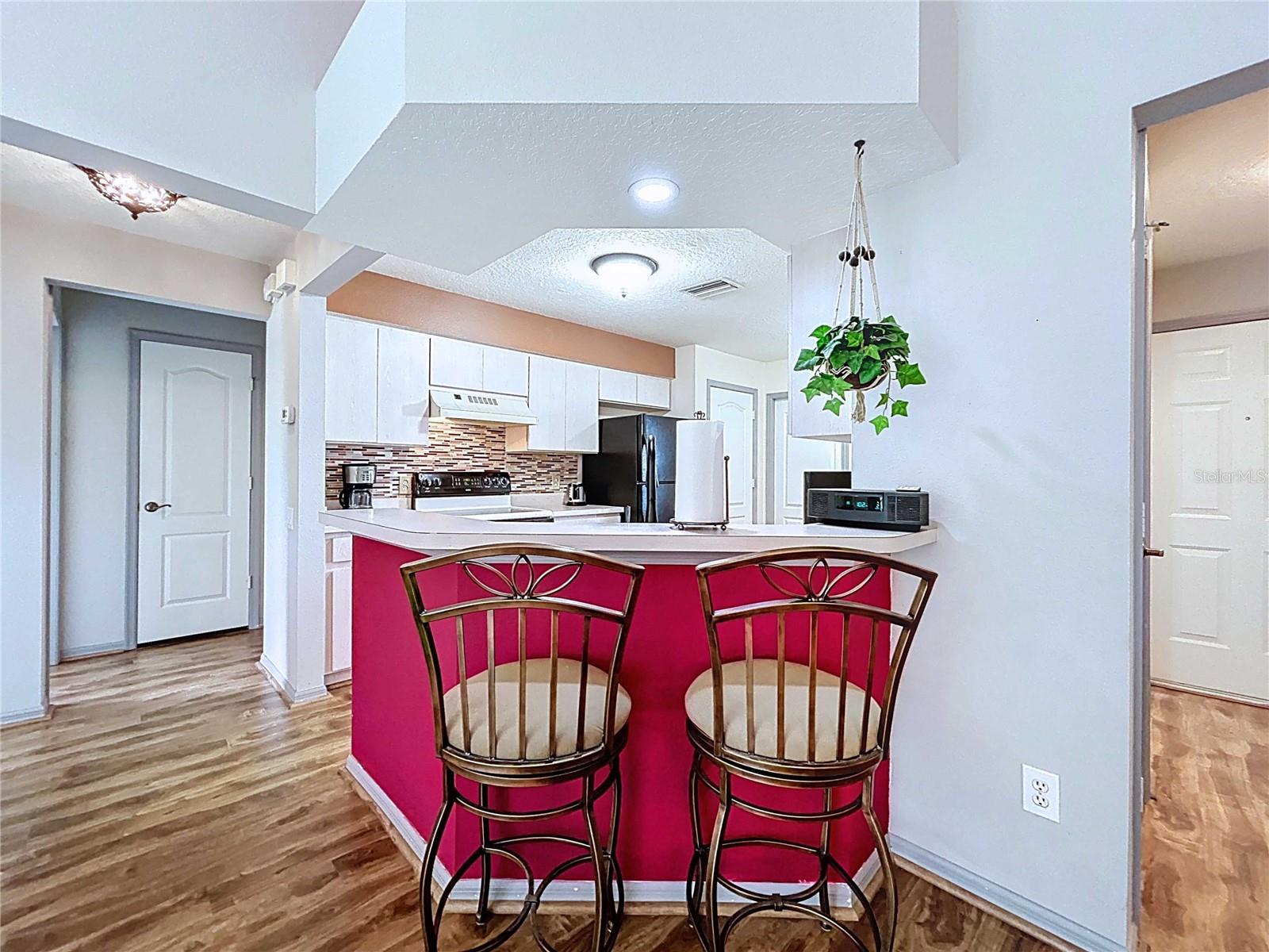 Image 31 of 76 For 7517 Savannah Lane