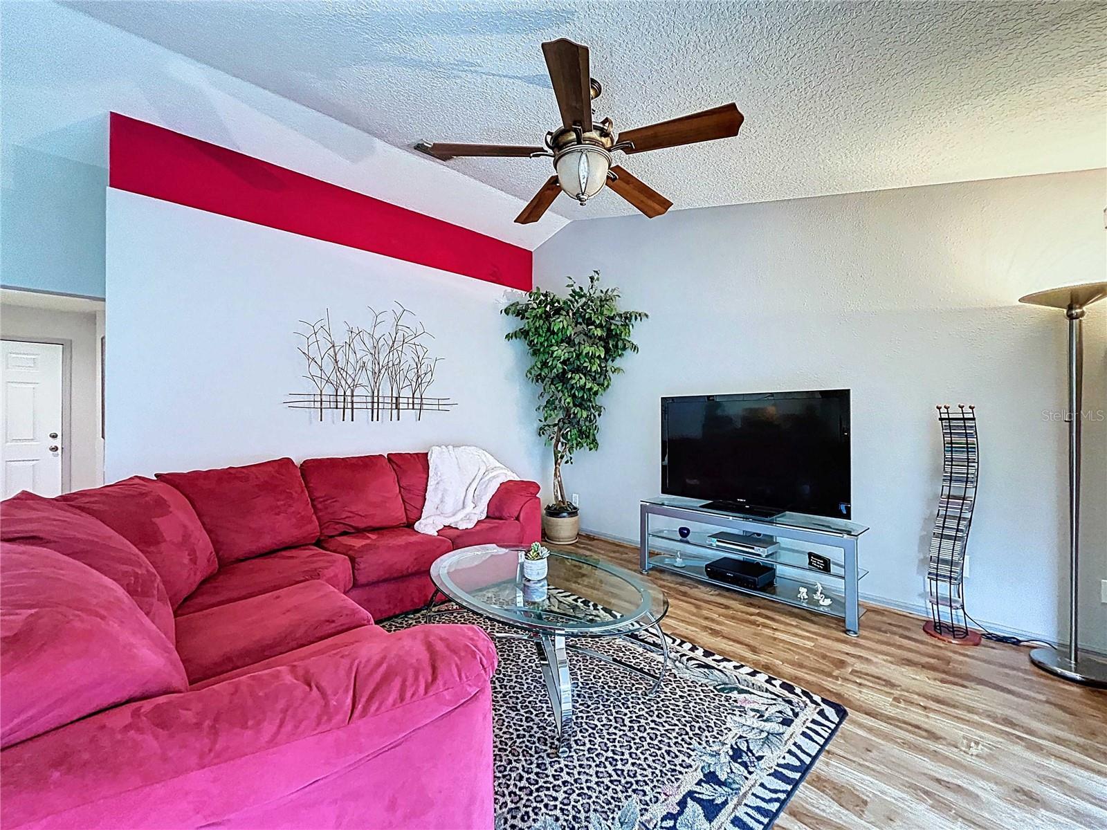 Image 8 of 76 For 7517 Savannah Lane