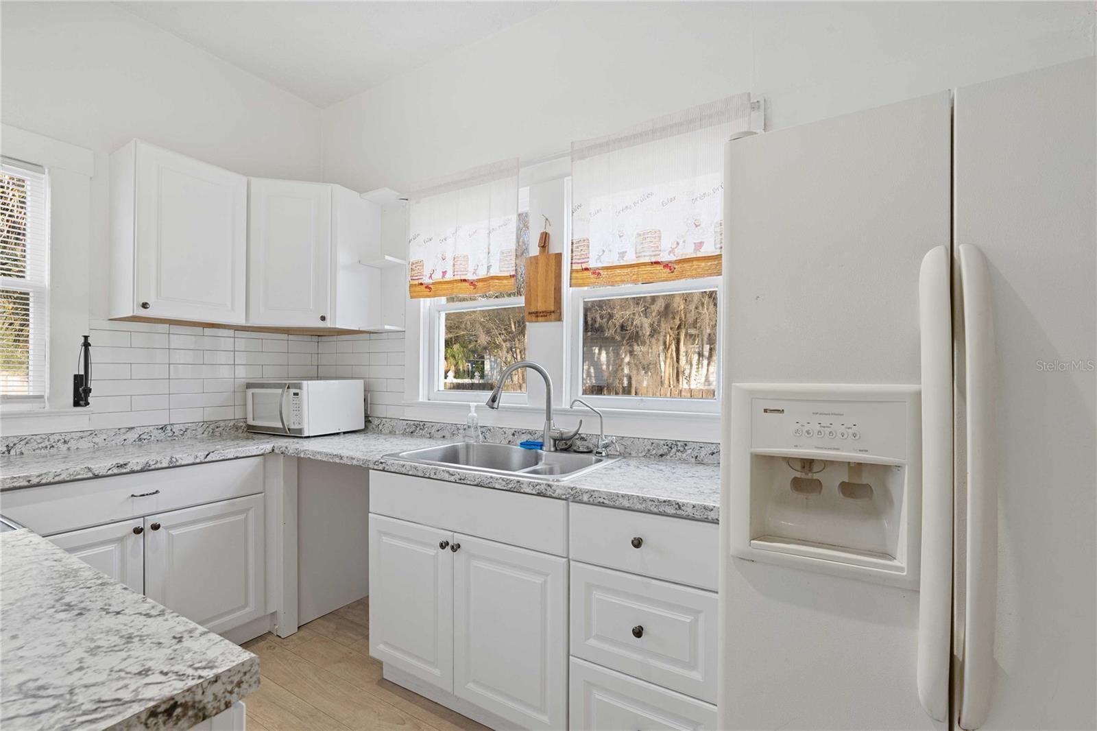 Image 4 of 18 For 404 Tever Street