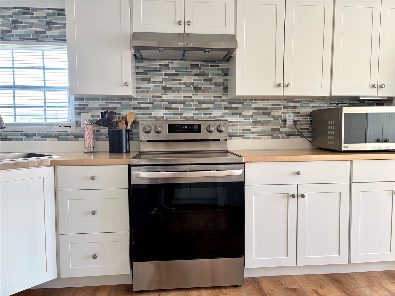 Image 8 of 31 For 224 Port Royal Lane