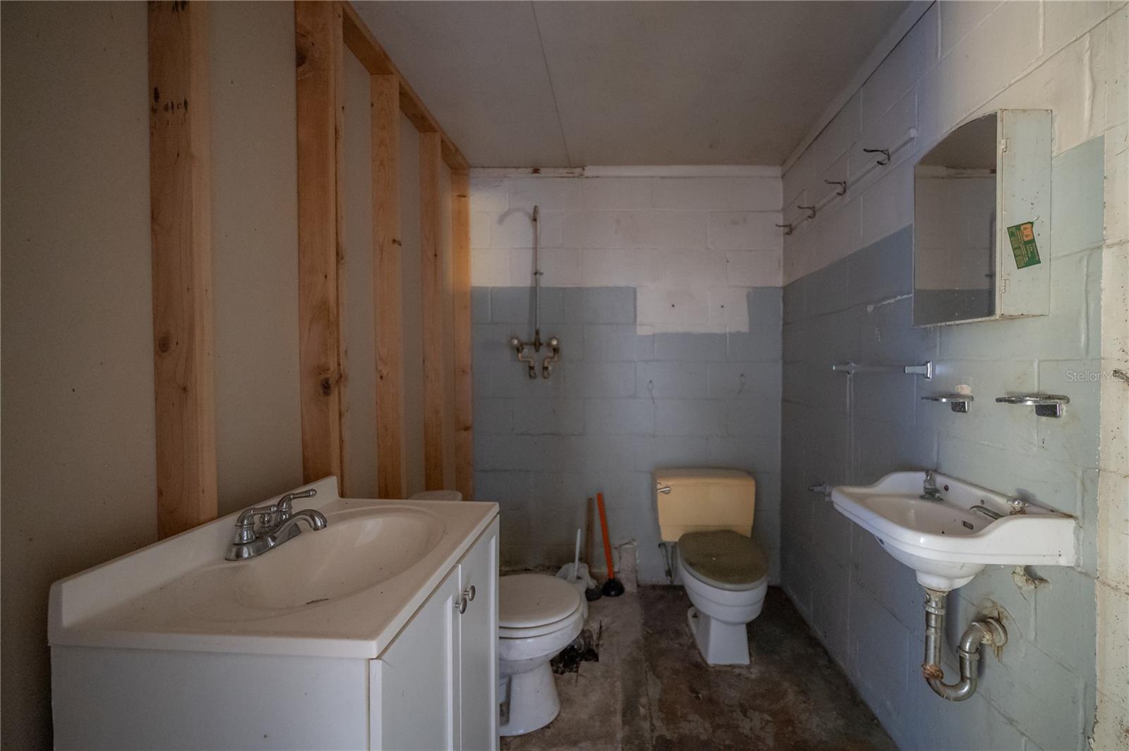 Image 30 of 31 For 1517 Emma Street