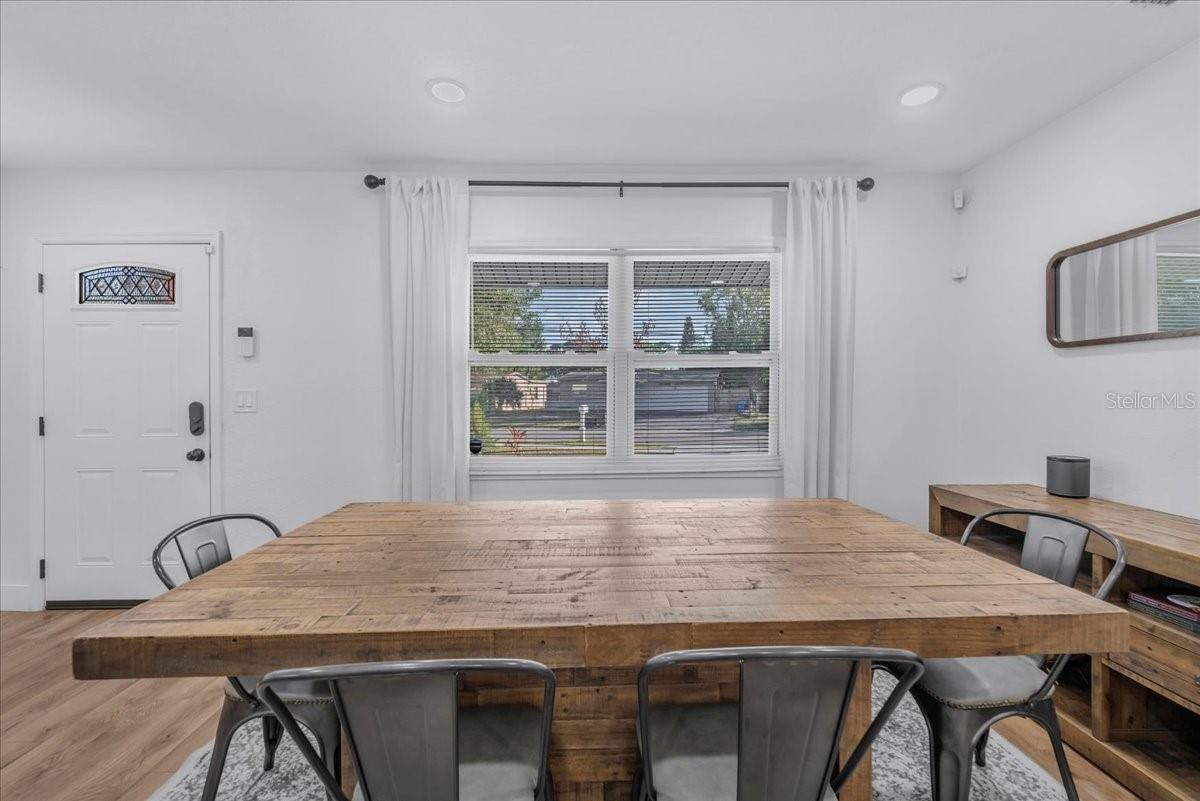 Image 21 of 87 For 6901 78th Avenue N