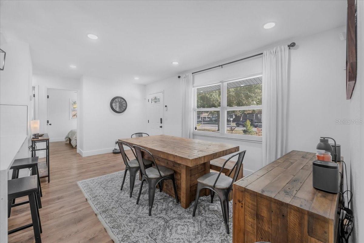 Image 22 of 87 For 6901 78th Avenue N