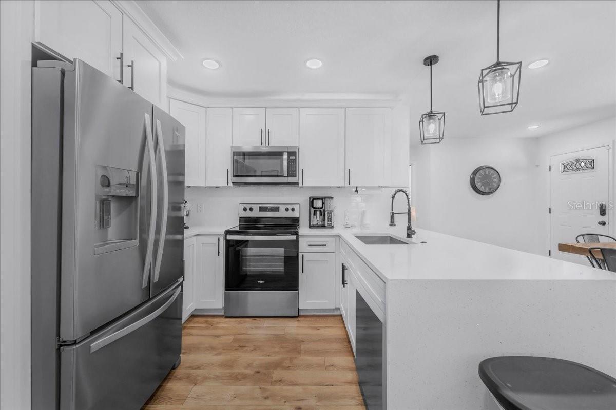 Image 35 of 87 For 6901 78th Avenue N