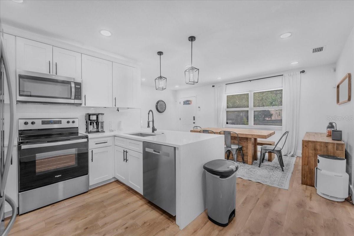 Image 37 of 87 For 6901 78th Avenue N