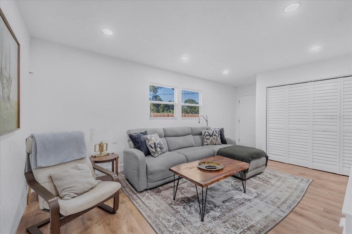 Image 49 of 87 For 6901 78th Avenue N