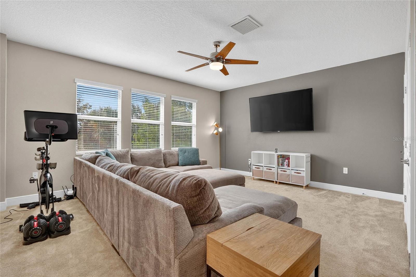 Listing photo id 22 for 2118 Lemon Street